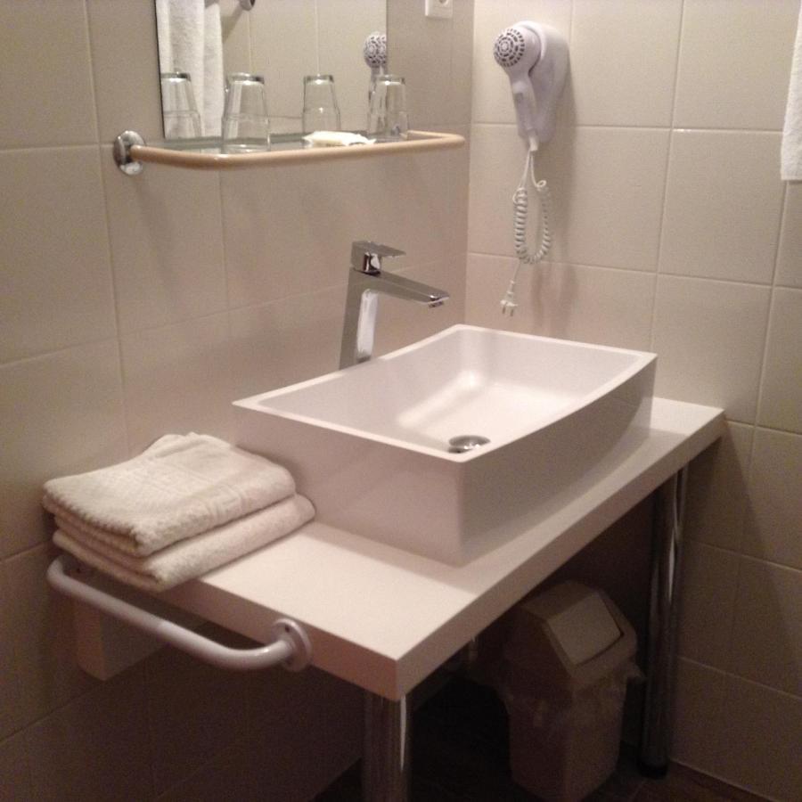 Hotel Zsida 赛特古特哈德 外观 照片